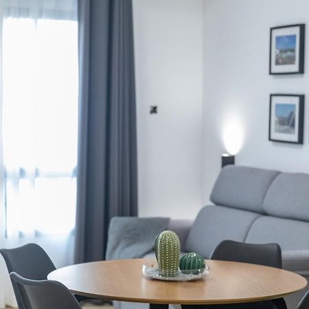 Apartamento Travel Habitat La Marina Real Valencia Exterior foto