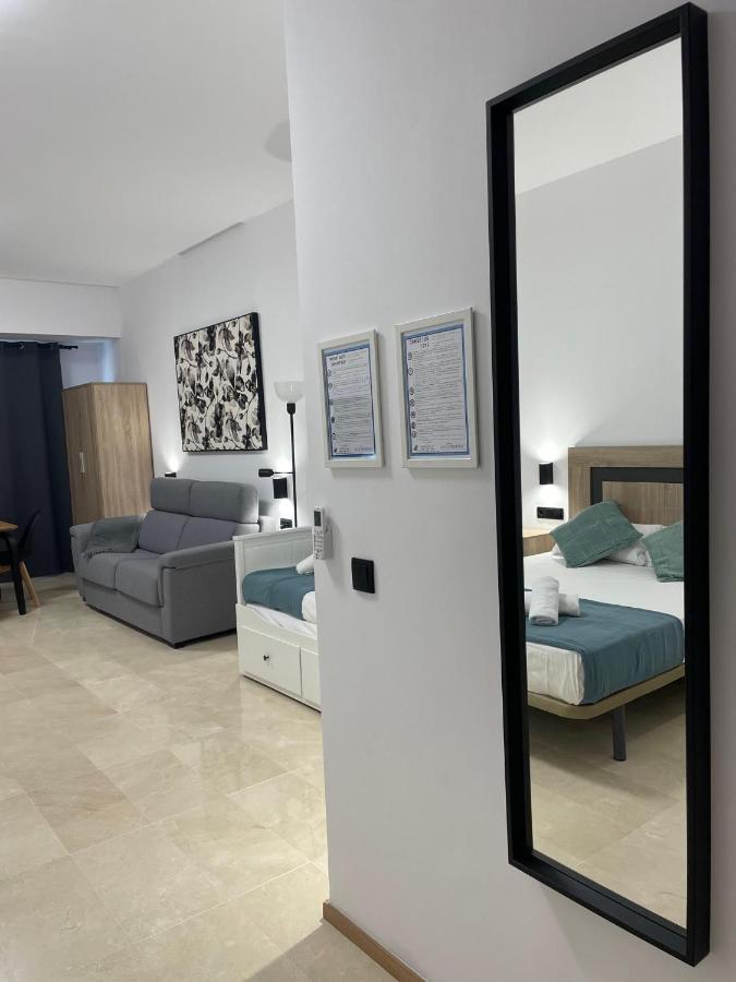 Apartamento Travel Habitat La Marina Real Valencia Exterior foto