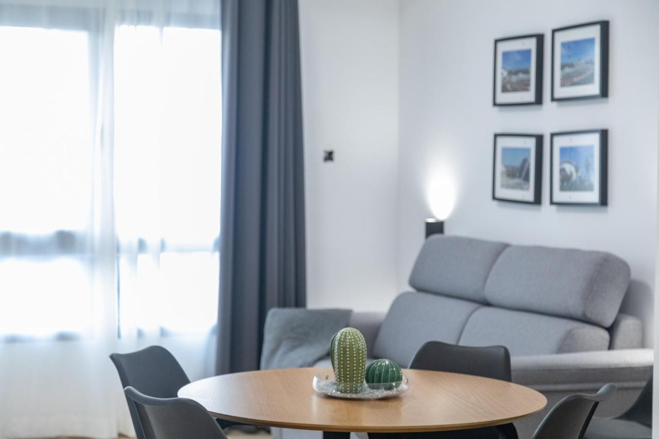 Apartamento Travel Habitat La Marina Real Valencia Exterior foto