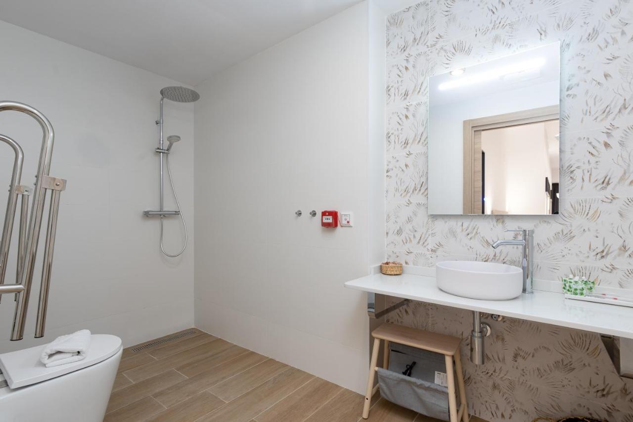 Apartamento Travel Habitat La Marina Real Valencia Exterior foto