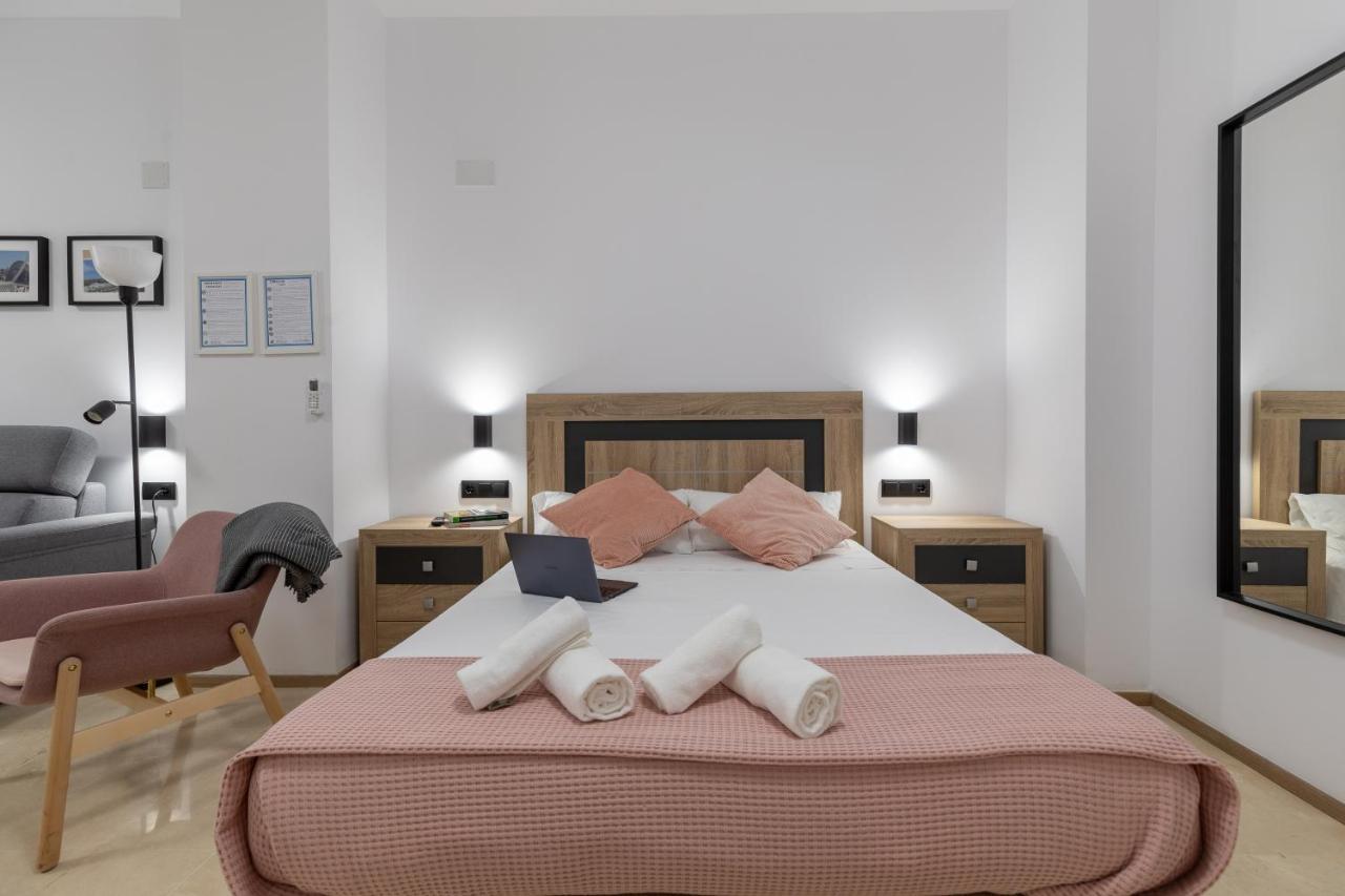 Apartamento Travel Habitat La Marina Real Valencia Exterior foto